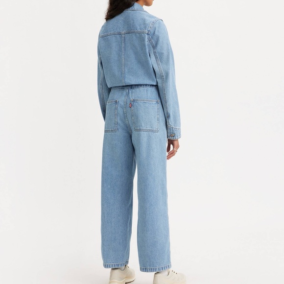Levi's Iconic Jumpsuit - Picture 2 of 5